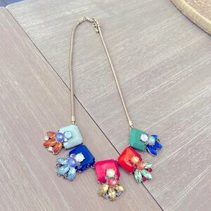 MULTI COLOR NECKLACE